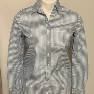 PRINCE & FOX BLUE AND WHITE STRIPED BLOUSE XS